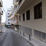 Pasiphae Lux Apartment Downtown